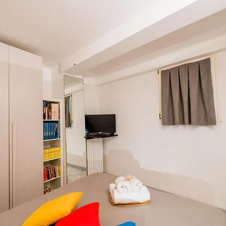 Feel - Minimal House - Centro Lägenhet