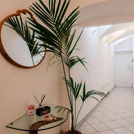 Feel - Minimal House - Centro Bergamo